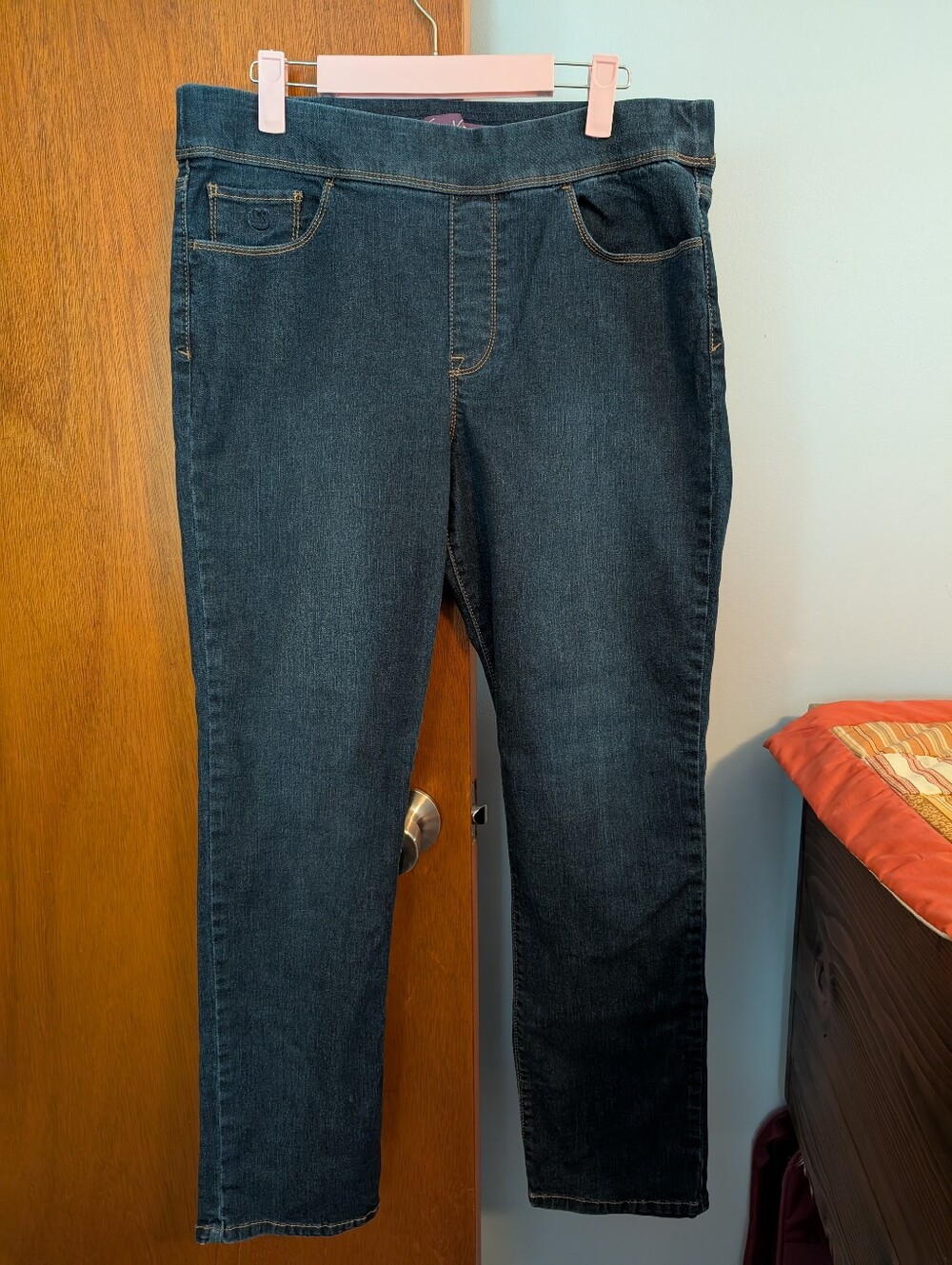 Gloria Vanderbilt 'Amanda' Women's Dark Wash Stretch Jeans Straight Leg Size 12P